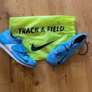 Men’s size 10 polevault spikes